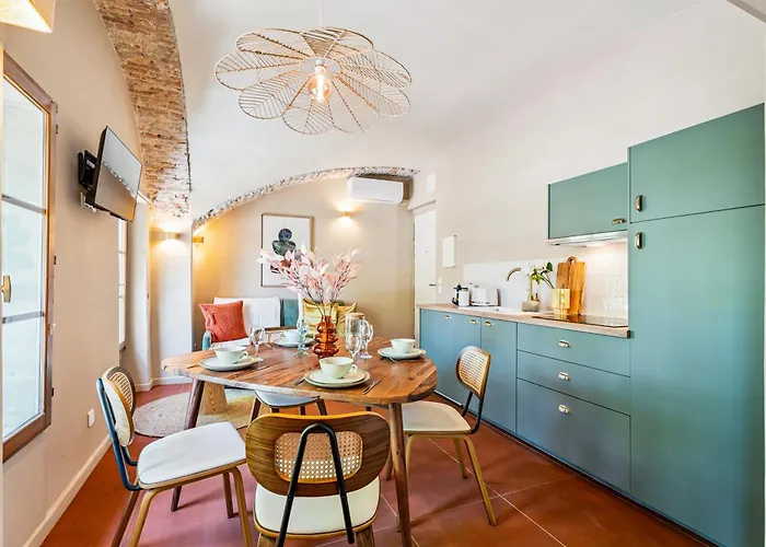 Renting - Crotti - Authentic Immersion Sea & Massena نيس